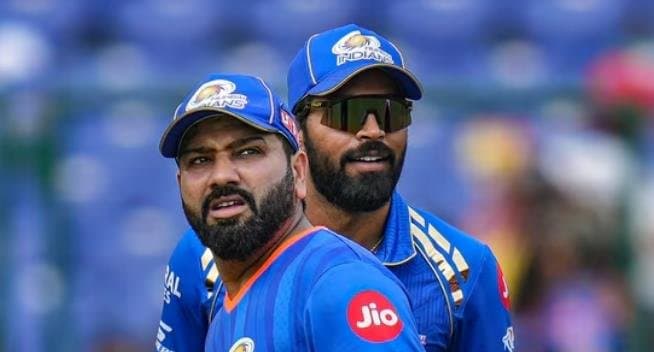 Hardik Pandya Fined INR 24 Lakh, Rohit Sharma and MI Teammates Penalized for IPL Code of Conduct Violation”