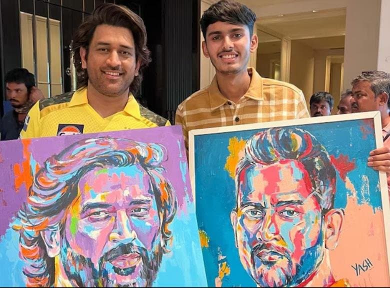 Dhoni Signs Fan’s Hand-Made Portraits, Video Goes Viral