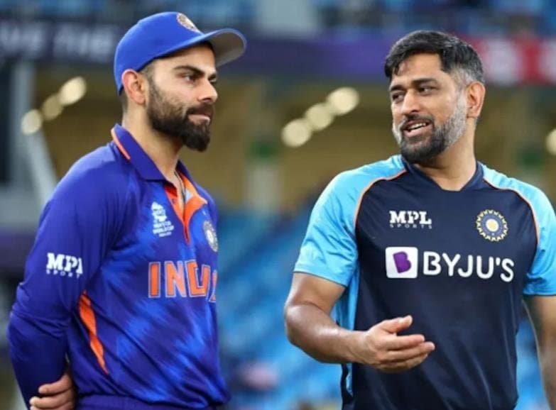 ms dhoni and virat kohli